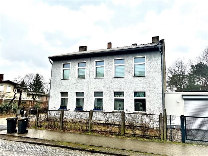 LEHNITZSEE-IMMOBILIEN: MFH mit 4 WE und Potenzial