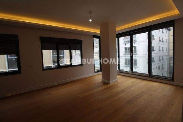 Spacious Flats near Ihlamur Pavilion in Istanbul Besiktas