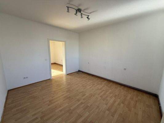 20251105_094738689_iOS