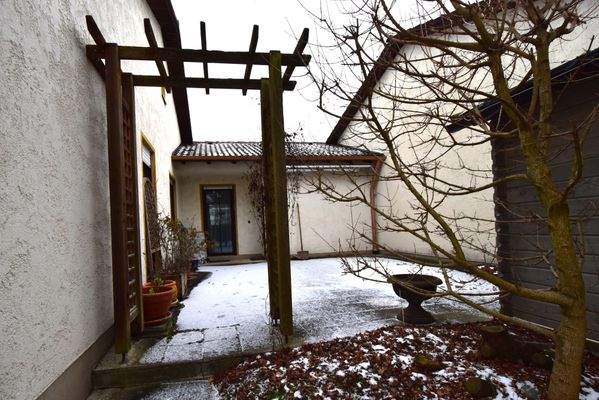 Terrasse Blick vom Garten