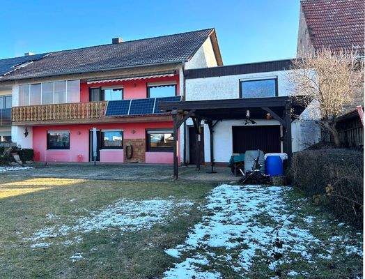 5 Garten und Hausrückseite.jpg