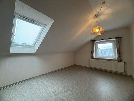 DG Whg. 4 Kinderzimmer 2 Bild 2