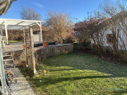 sonniges Grundstück - auch im November