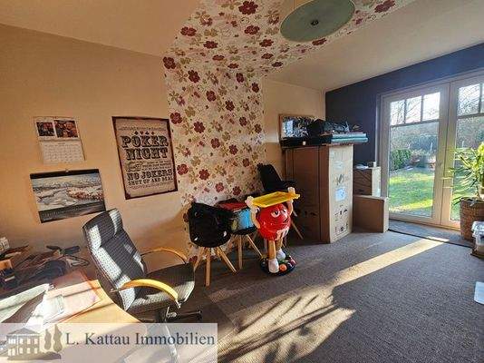 helles Zimmer - Büro - Gästezimmer