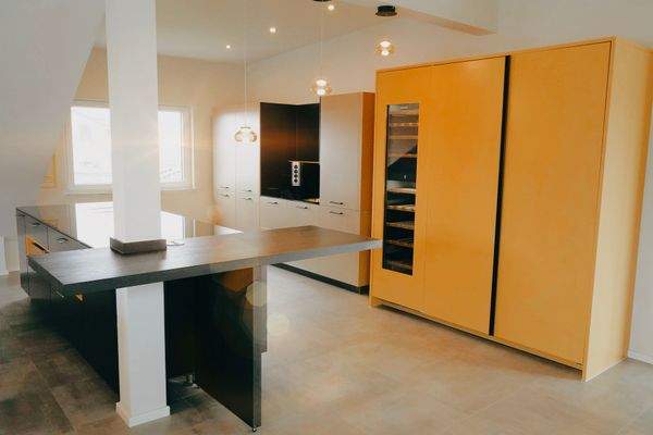 Küche 2_Penthouse_Weidenstraße 14.jpeg