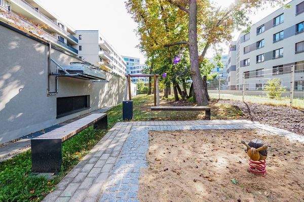 Spielplatz im Hinterhof