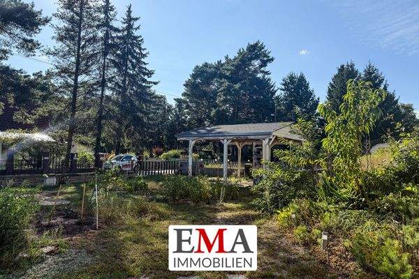 Baugrundstück mit Abriss in Schönwalde-Glien