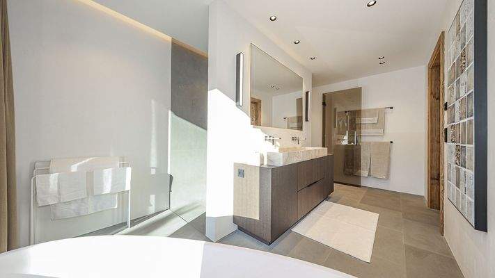 KITZIMMO-Luxuswohnung in Toplage auf der Bichlalm kaufen - Immobilien Kitzbühel.