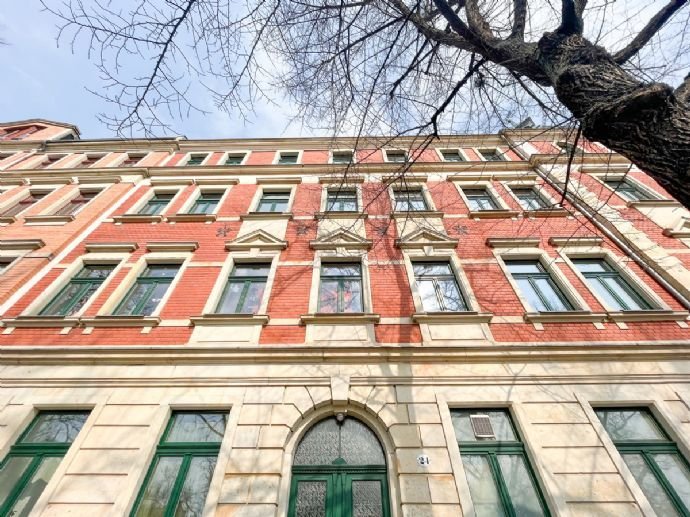 Altbauwohnung mit Balkon am Bonhoefferplatz