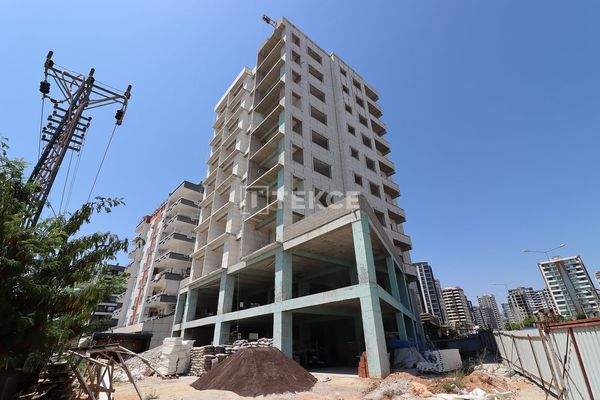 Sea View Apartments in Mersin Mezitli with Spacious Layouts
