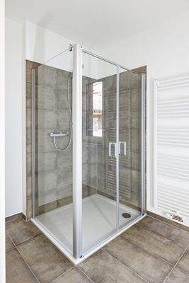 Muster verbaute Ausstattung Bad