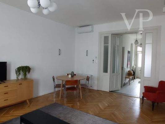 57dc9279-f1b7-4644-a970-733cf5e5aa91