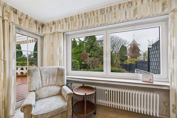 CAM03586G0-PR0066-STILL025