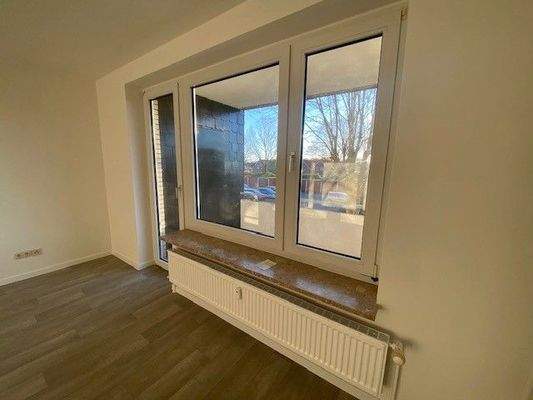 Wohnzimmer Zugang Balkon