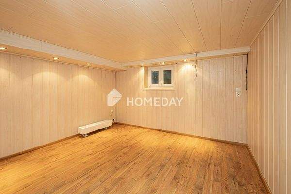 Zimmer Untergeschoss