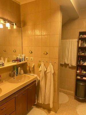 Foto 10 Badezimmer .jpg