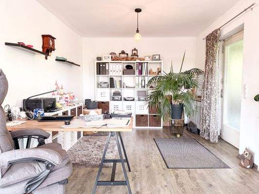 Büroecke - Erdgeschoss