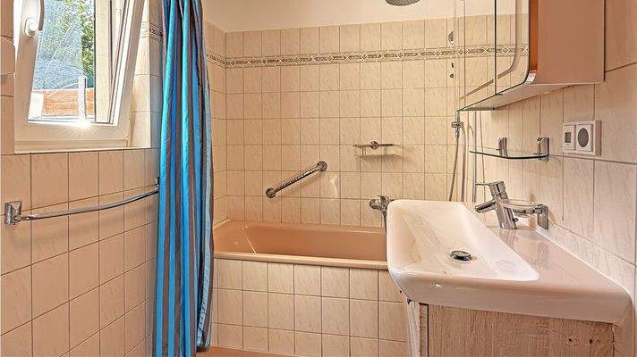 Badezimmer, Obergschoss