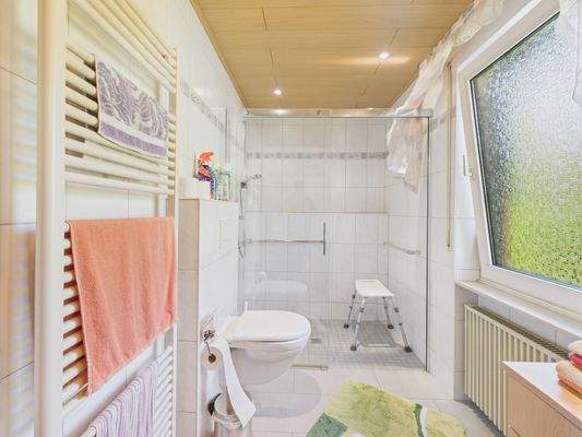 CAM01223G0-PR0148-STILL036