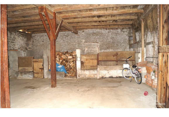 Blick in die Scheune