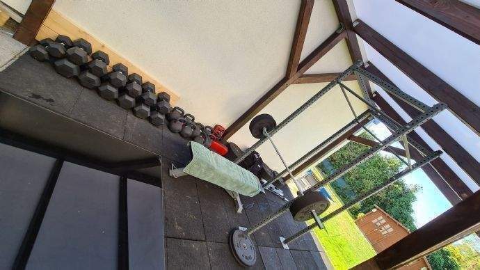 Gartenüberdachtfitness1