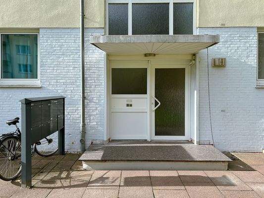 Außenansicht Hauseingangstür 