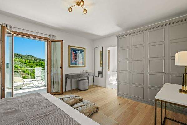 DA_1023_TERRA ITALIA IMMOBILIEN_REAL ESTATE_DOLCEA