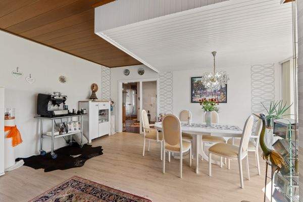 Wohn-/ Essbereich - Patrick Pfeiffer Immobilien