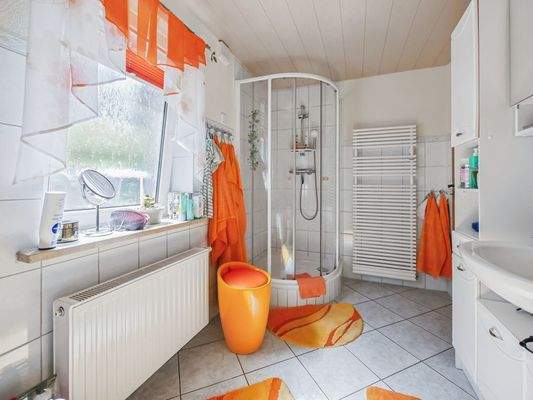 Bad a (Eigentümerwohnung)