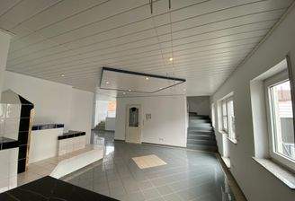 1.OG Esszimmer Blick ins Wohnzimmer