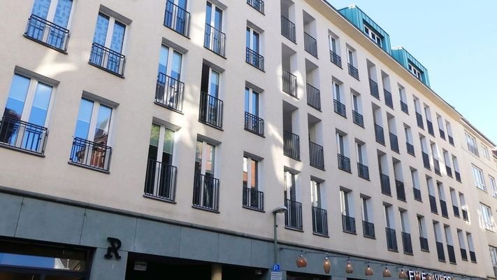 Vorderhaus - Neubau
