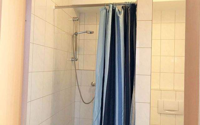 7 Ferienwohnung in Stuttgart 4.jpeg