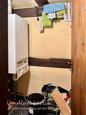 HWR unterkellert, Erdgas-Brennwert-Therme.jpg