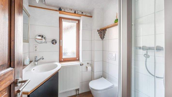 Badezimmer 2