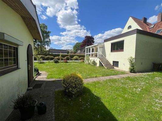 Detail Anbau und Nebengebäude 