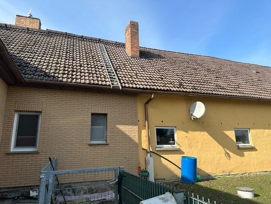 Zugang zu den Schornsteinen / SAT-Empfänger