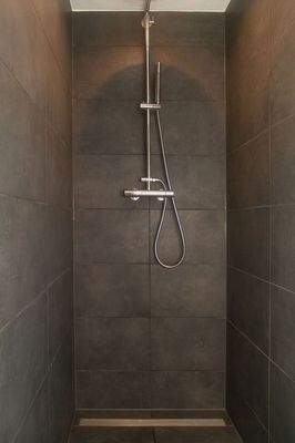 Begehbare Dusche.jpg