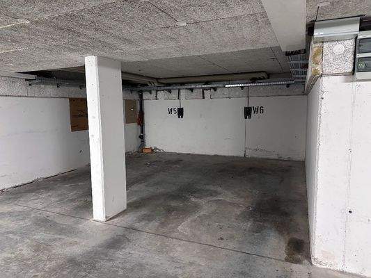 Tiefgaragenstellplatz
