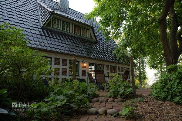 Terrasse an der Hauptwohnung