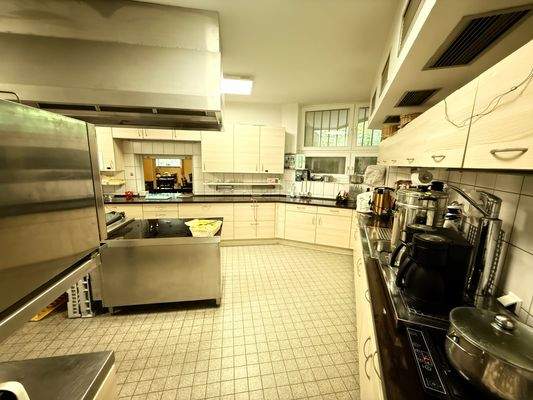 Hauptraum Seitenansicht