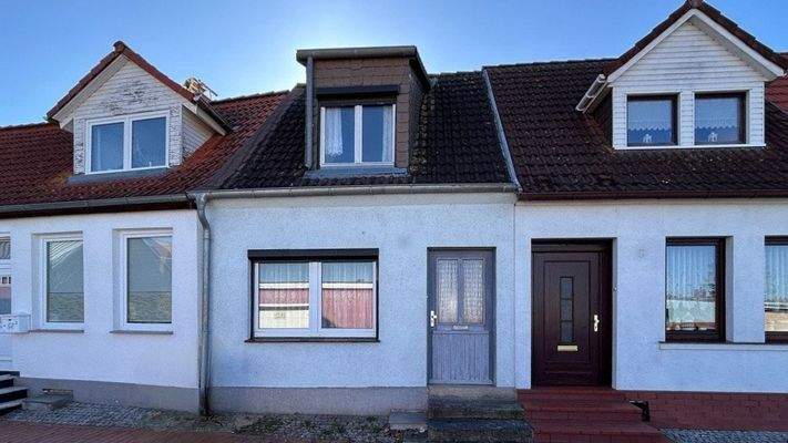 straßenseitige Ansicht