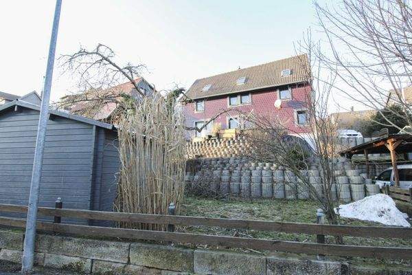 Außenansicht & Garten