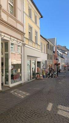 Außenansicht Haupthaus Fussgängerzone.jpeg