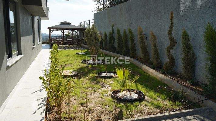 Apartments with Shared Social Activities and Pool in Alanya