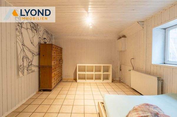 LYD 3641 - 19 Zimmer