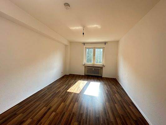 Kinderzimmer / Büro unten 