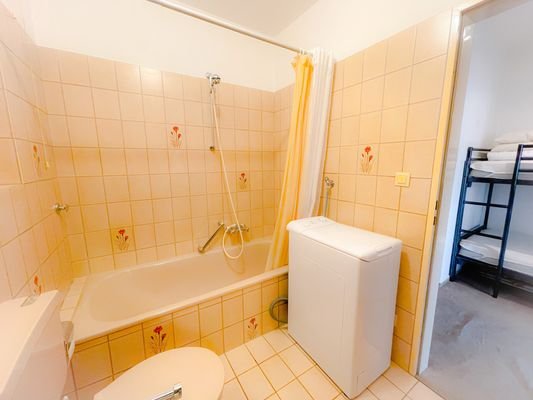 Badezimmer 1