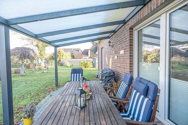 überdachte Terrasse