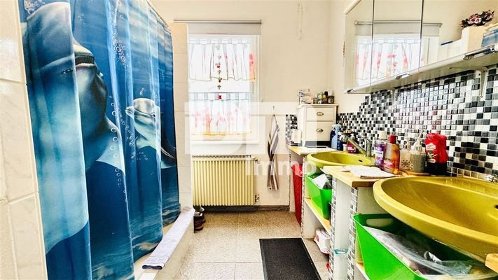 WE1 EG Badezimmer / Dusche