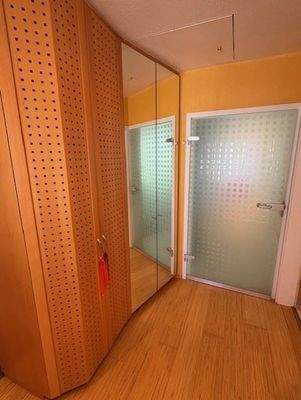 Ankleide, Schränke ++